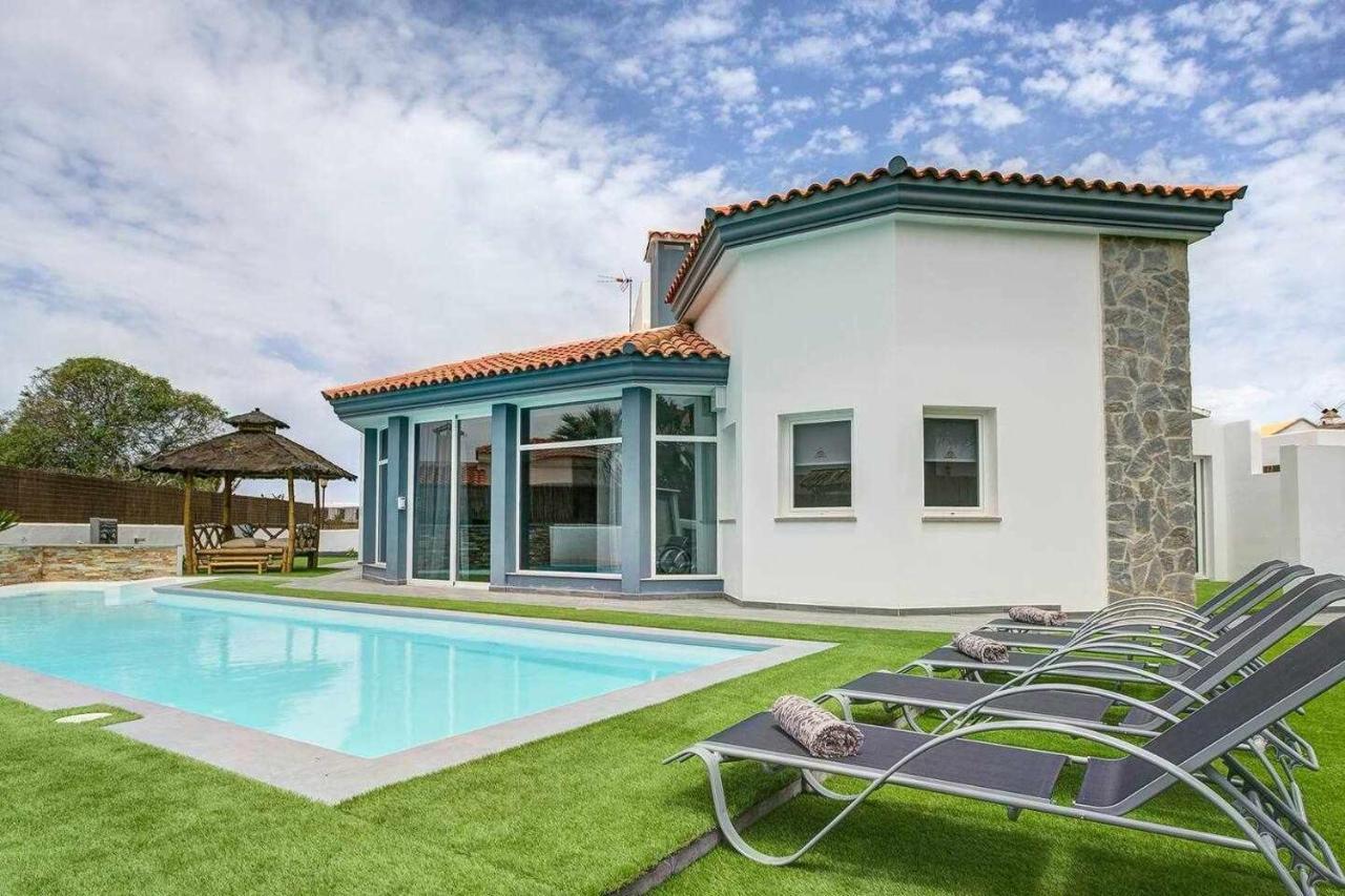 Villa Dreams *